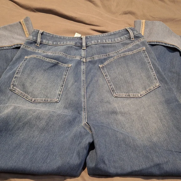 Halara Flex Cuffed Classic Blue Women's Jeans, Size M - Picture 3 of 6